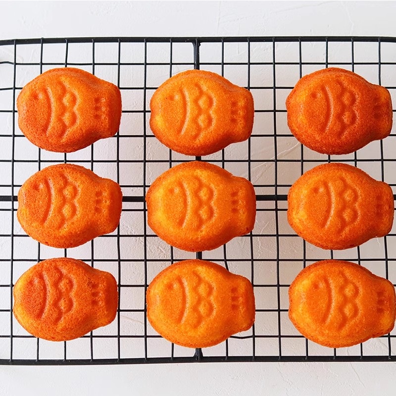 9-Cavity Mini Vis Bakpan Madel - Kitchen Oven Baking Pans recensie en prijs